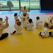 Initiation aux sports de combat pour enfants