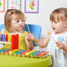Atelier de musique avec de jeunes enfants
